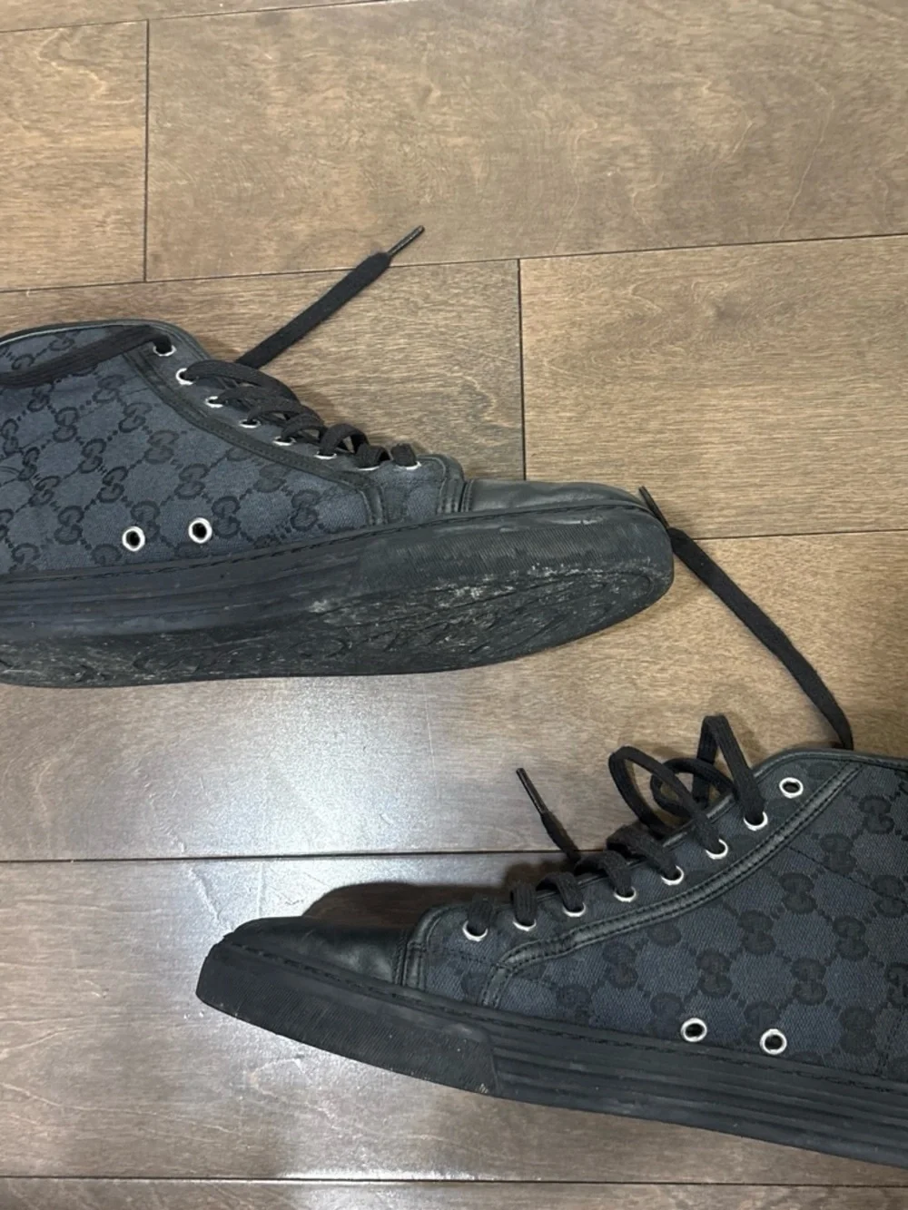 Gucci Black Low-Top GG Canvas & Leather Sneakers